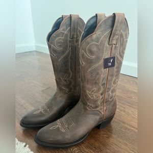 Women’s authentic western boots from Nashville, TN size 7B NWT